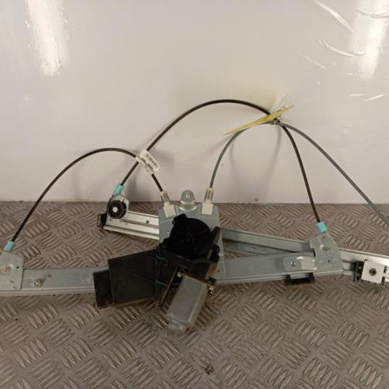 Leve vitre electrique avant gauche RENAULT LAGUNA 2
