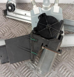 Leve vitre electrique avant gauche RENAULT LAGUNA 2