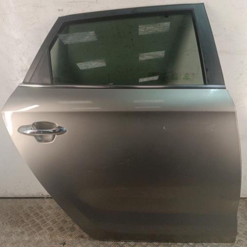 Porte arriere droit KIA CARENS 4