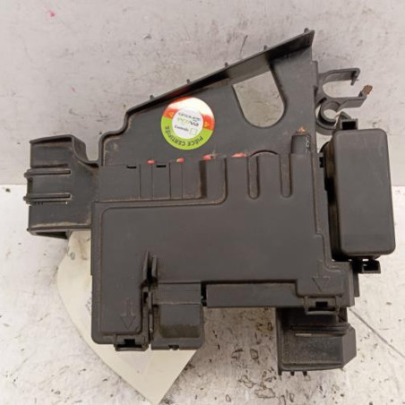 Porte fusible VOLKSWAGEN UP Photo n°1