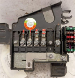 Porte fusible VOLKSWAGEN UP