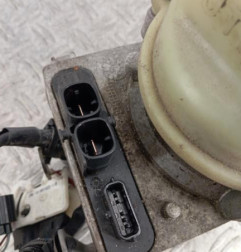 Pompe de direction DACIA DUSTER 1 Photo n°5