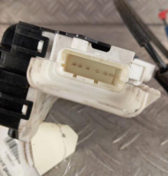 Serrure avant gauche PEUGEOT 407 Photo n°6