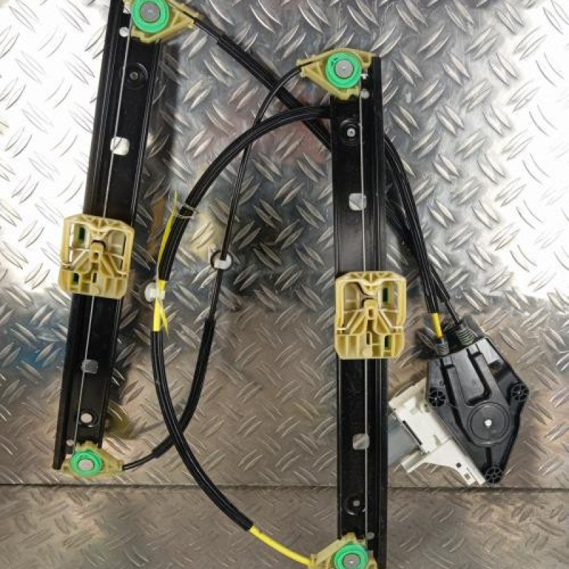 Leve vitre electrique avant droit AUDI A1 1