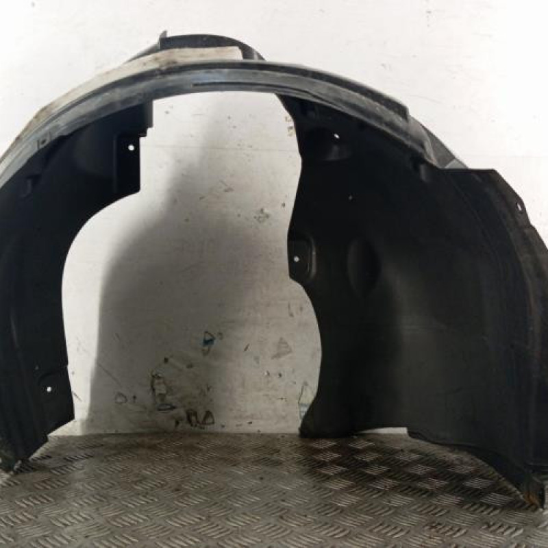 Pare boue avant droit AUDI A1 1