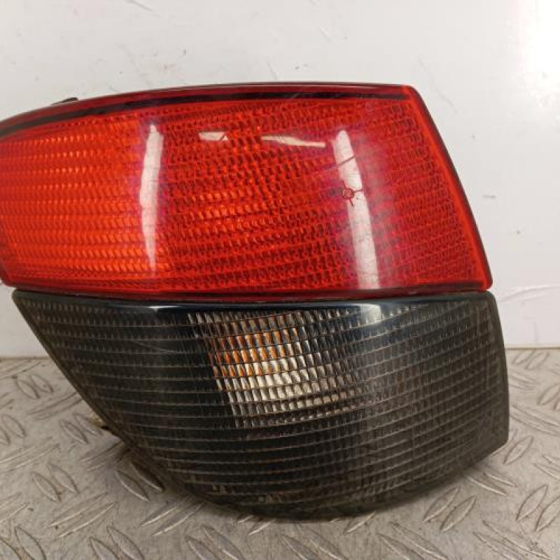 Feu arriere principal gauche (feux) PEUGEOT 406 Feu arriere principal gauche (feux) PEUGEOT 406