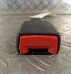 Attache ceinture avant droit RENAULT CLIO 3 Photo n°1