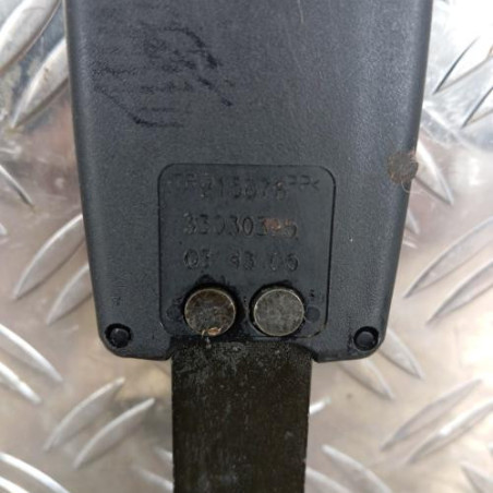 Attache ceinture avant droit RENAULT CLIO 3