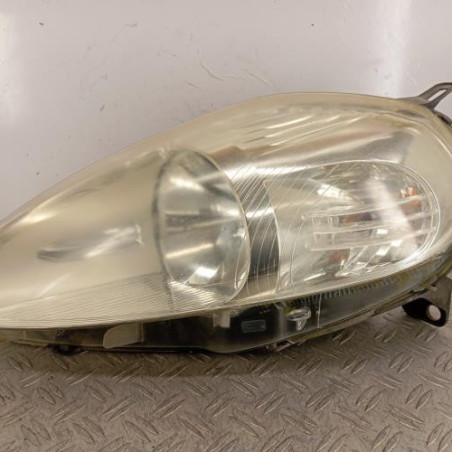 Optique avant principal gauche (feux)(phare) FIAT GRANDE PUNTO Photo n°1