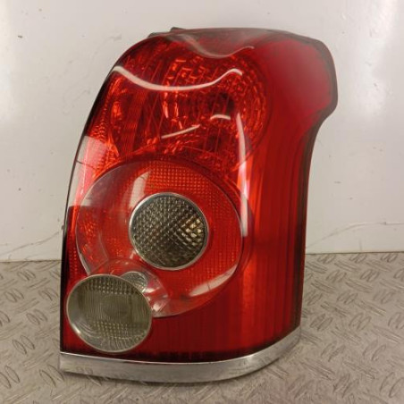 Feu arriere principal droit (feux) TOYOTA AVENSIS 2 Photo n°1
