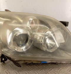 Optique avant principal droit (feux)(phare) TOYOTA AVENSIS 2 Photo n°1