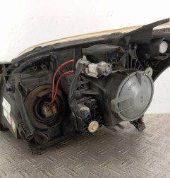 Optique avant principal droit (feux)(phare) TOYOTA AVENSIS 2 Photo n°4