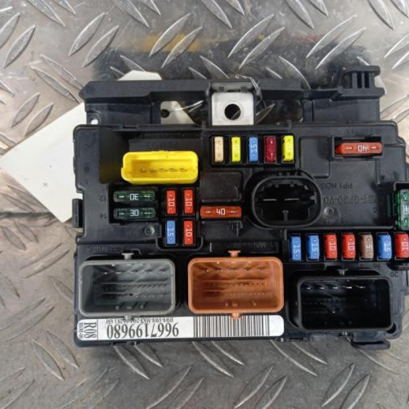 Boitier servitude moteur (BSM) CITROEN DS3