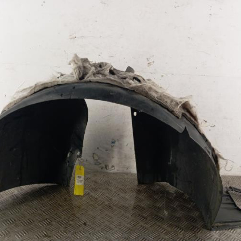 Pare boue avant droit PEUGEOT 207 Pare boue avant droit PEUGEOT 207