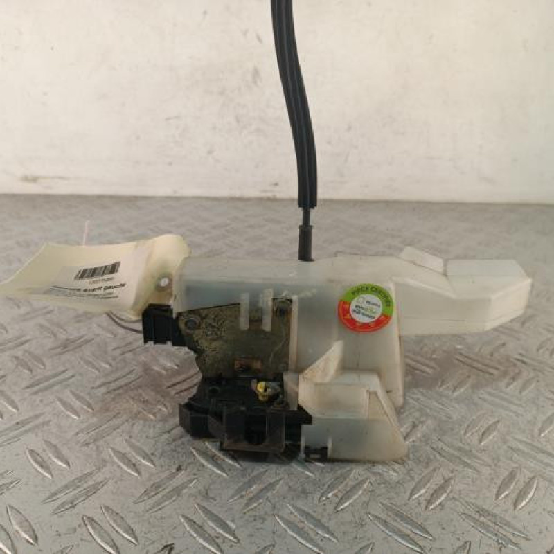 Serrure avant gauche RENAULT CLIO 2