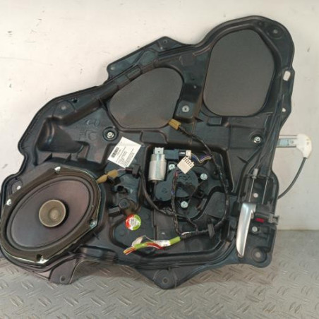 Leve vitre electrique arriere gauche MAZDA 3 1 Photo n°1
