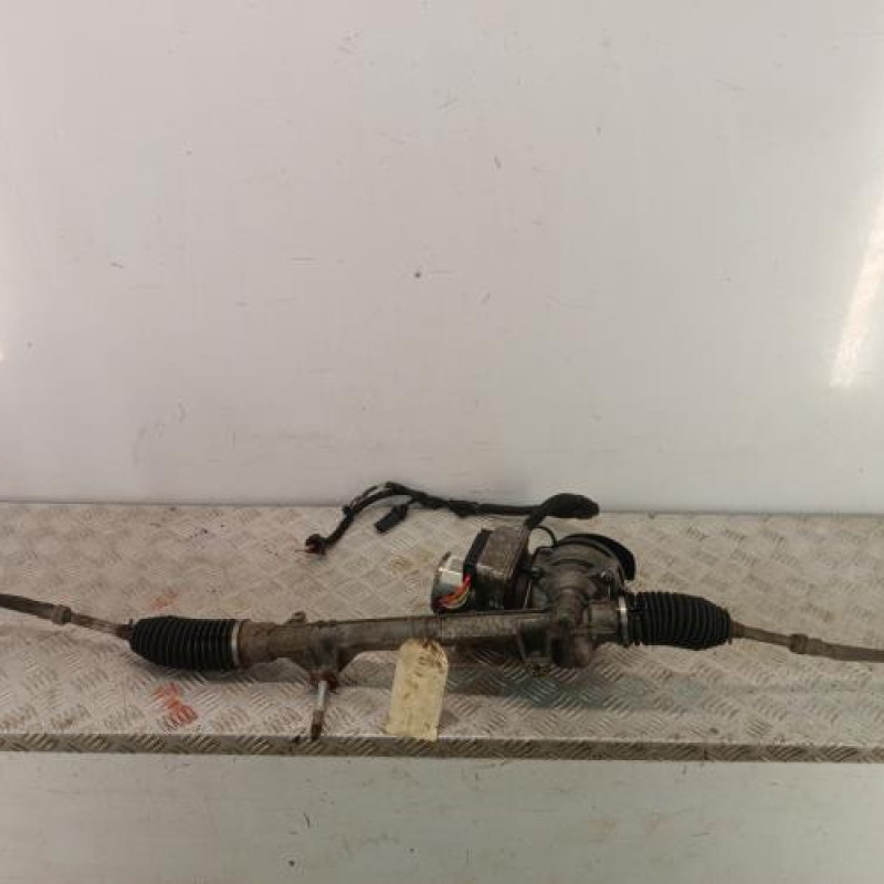 Cremaillere assistee PEUGEOT 2008 1