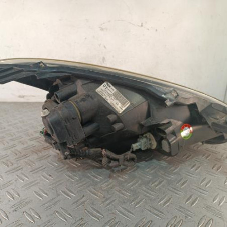Optique avant principal gauche (feux)(phare) TOYOTA AYGO 1