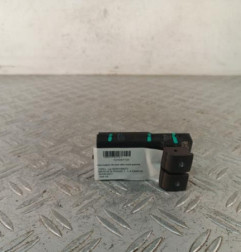 Interrupteur de leve vitre avant gauche OPEL MERIVA B Photo n°1