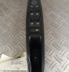 Interrupteur de leve vitre avant gauche RENAULT MEGANE 3 Photo n°1