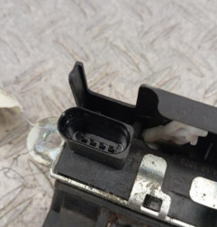 Serrure de hayon VOLKSWAGEN GOLF 6 Photo n°4