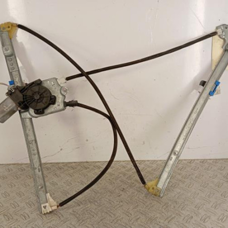 Leve vitre electrique avant droit RENAULT LAGUNA 2