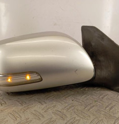 Retroviseur droit TOYOTA AVENSIS 2