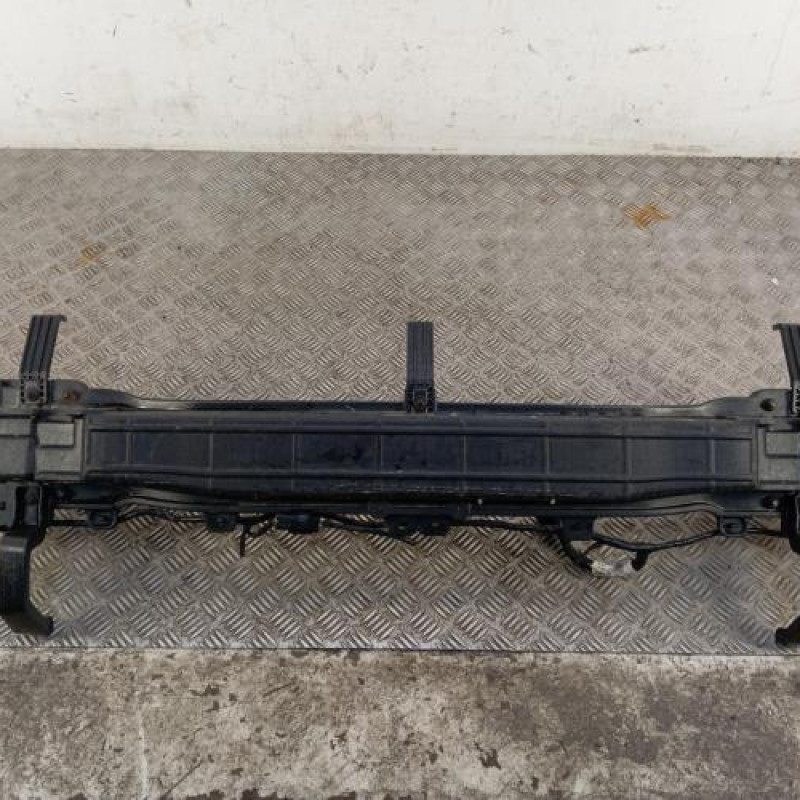 Renfort pare choc arriere (traverse) HYUNDAI I 20 2