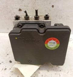 Bloc ABS (freins anti-blocage) HYUNDAI I 30 1 Photo n°1