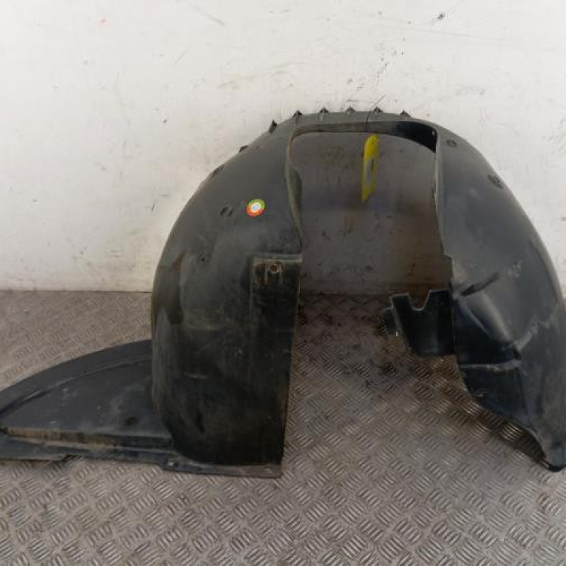 Pare boue avant droit PEUGEOT 307