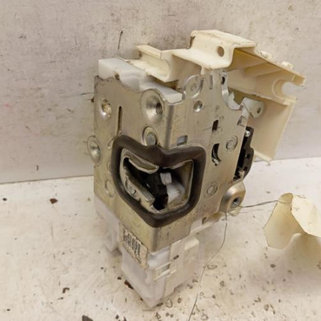 Serrure avant droit MERCEDES CLASSE A 169 Photo n°1