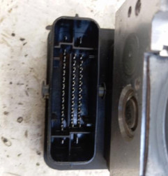 Bloc ABS (freins anti-blocage) PEUGEOT 208 2 Photo n°3