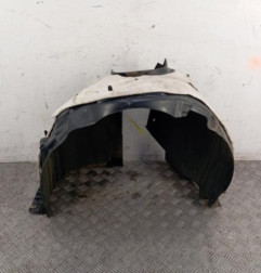 Pare boue avant gauche PEUGEOT 208 2