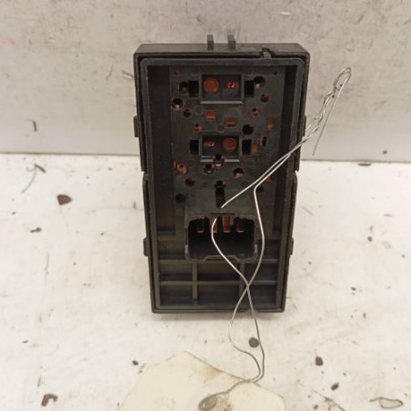Interrupteur de leve vitre avant droit CHEVROLET AVEO 2