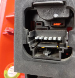 Feu arriere principal droit (feux) RENAULT CLIO 2 Photo n°3