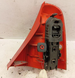 Feu arriere principal gauche (feux) RENAULT CLIO 2