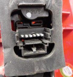 Feu arriere principal gauche (feux) RENAULT CLIO 2 Photo n°3