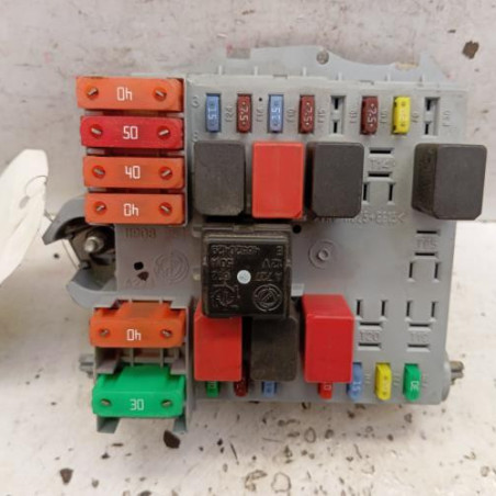 Porte fusible FIAT DUCATO 3 Photo n°1