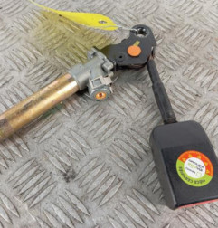 Attache ceinture avant gauche CITROEN SAXO Photo n°1