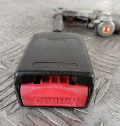 Attache ceinture avant gauche CITROEN SAXO Photo n°3