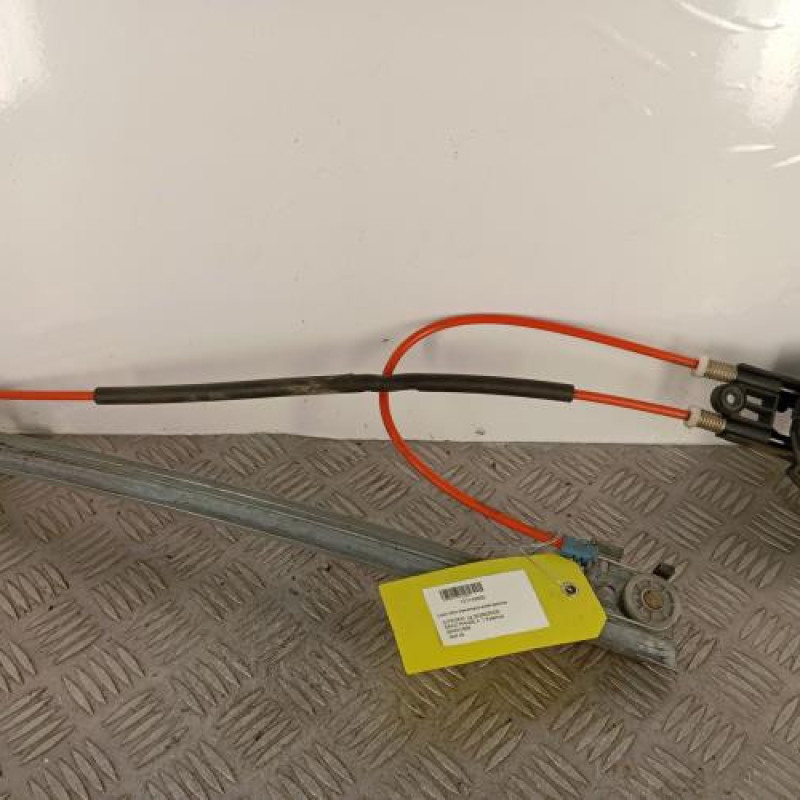 Leve vitre mecanique avant gauche CITROEN SAXO