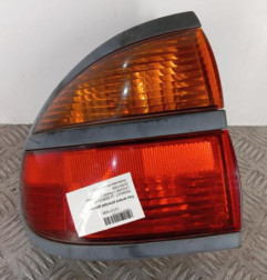 Feu arriere principal gauche (feux) RENAULT LAGUNA 1 Photo n°1