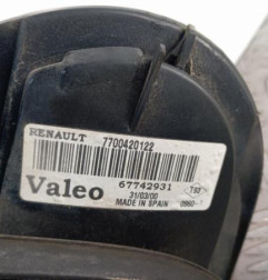 Feu arriere principal gauche (feux) RENAULT LAGUNA 1 Photo n°3