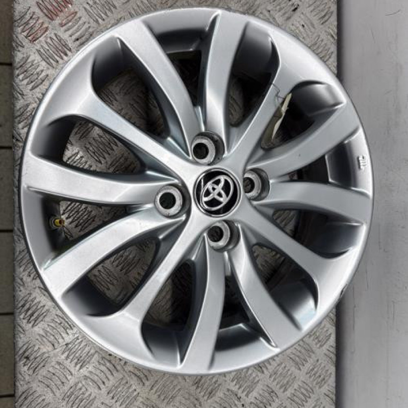 Jante TOYOTA YARIS 3