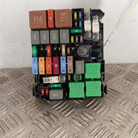 Porte fusible CITROEN BERLINGO 3 M Photo n°1