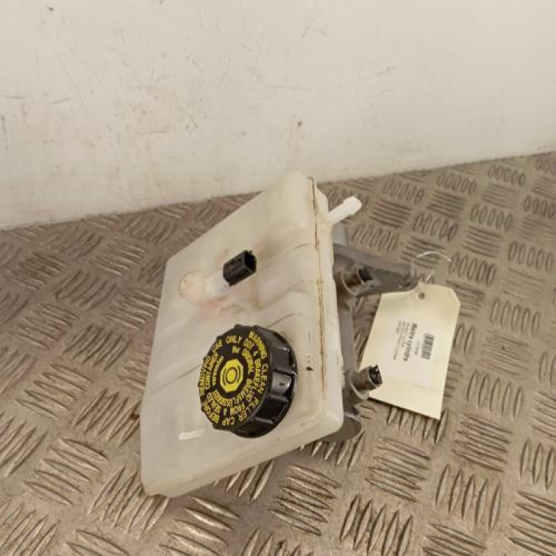 Maitre cylindre (freinage) RENAULT MASTER 3