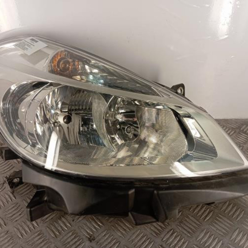 Optique avant principal droit (feux)(phare) RENAULT CLIO 3