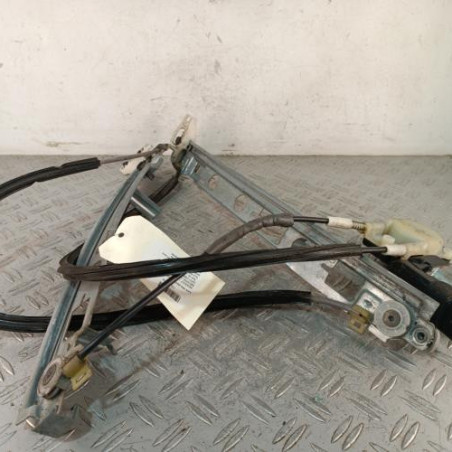 Leve vitre electrique avant gauche RENAULT MEGANE 2 Photo n°1