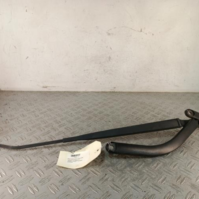 Bras essuie glace avant droit RENAULT SCENIC 2