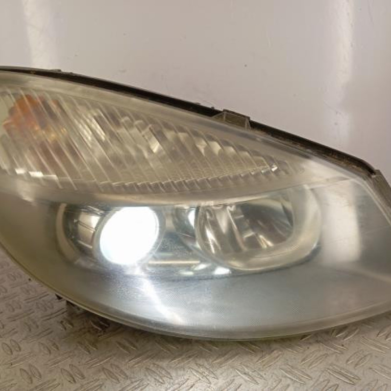 Optique avant principal droit (feux)(phare) RENAULT SCENIC 2